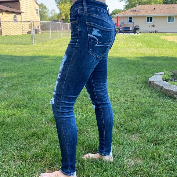 Women’s American Eagle High-Waisted Jeggings - Picture 2 of 8